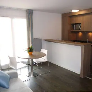 Zenitude Residences Village Francia