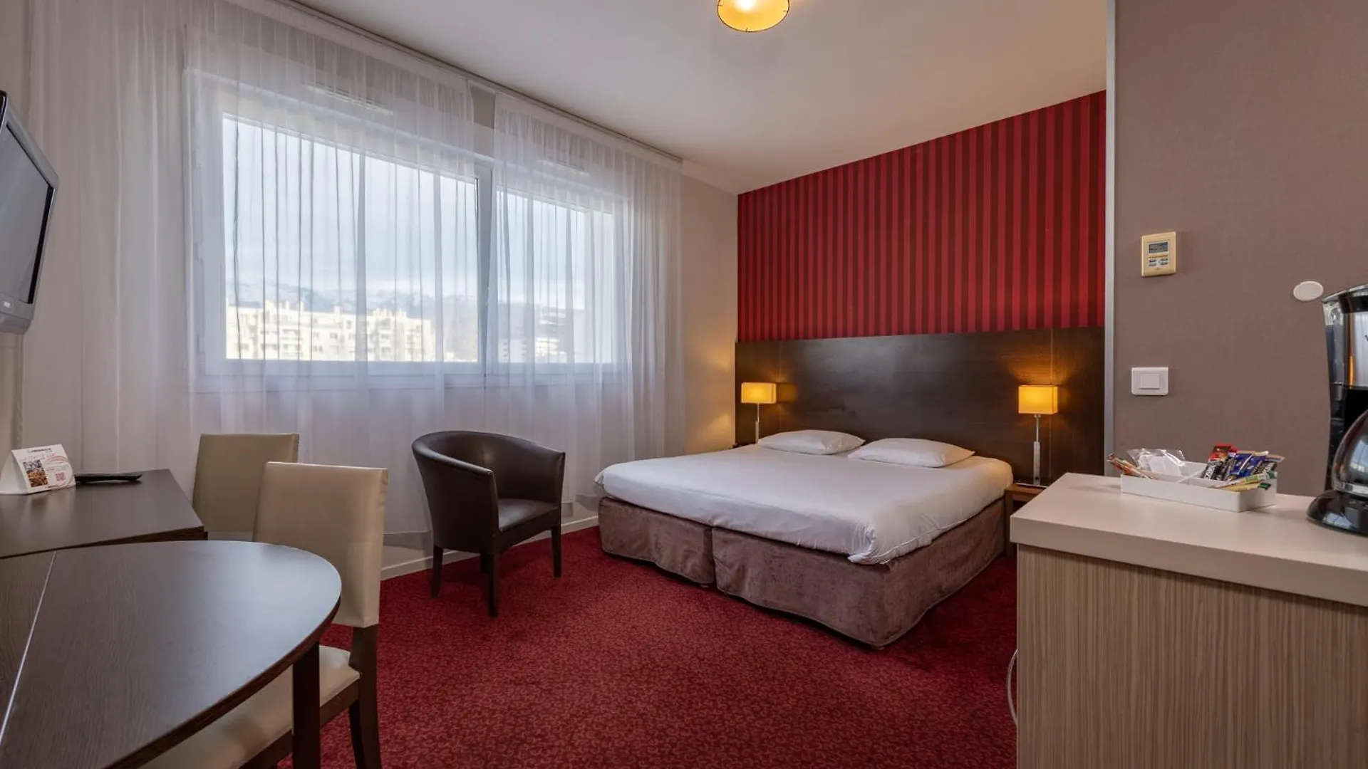 The Originals Residence Kosy Appart'Hotels - Les Cedres Grenoble 3*,